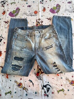 American Eagle Outfitters Light Blue Distressed Straight Jeans